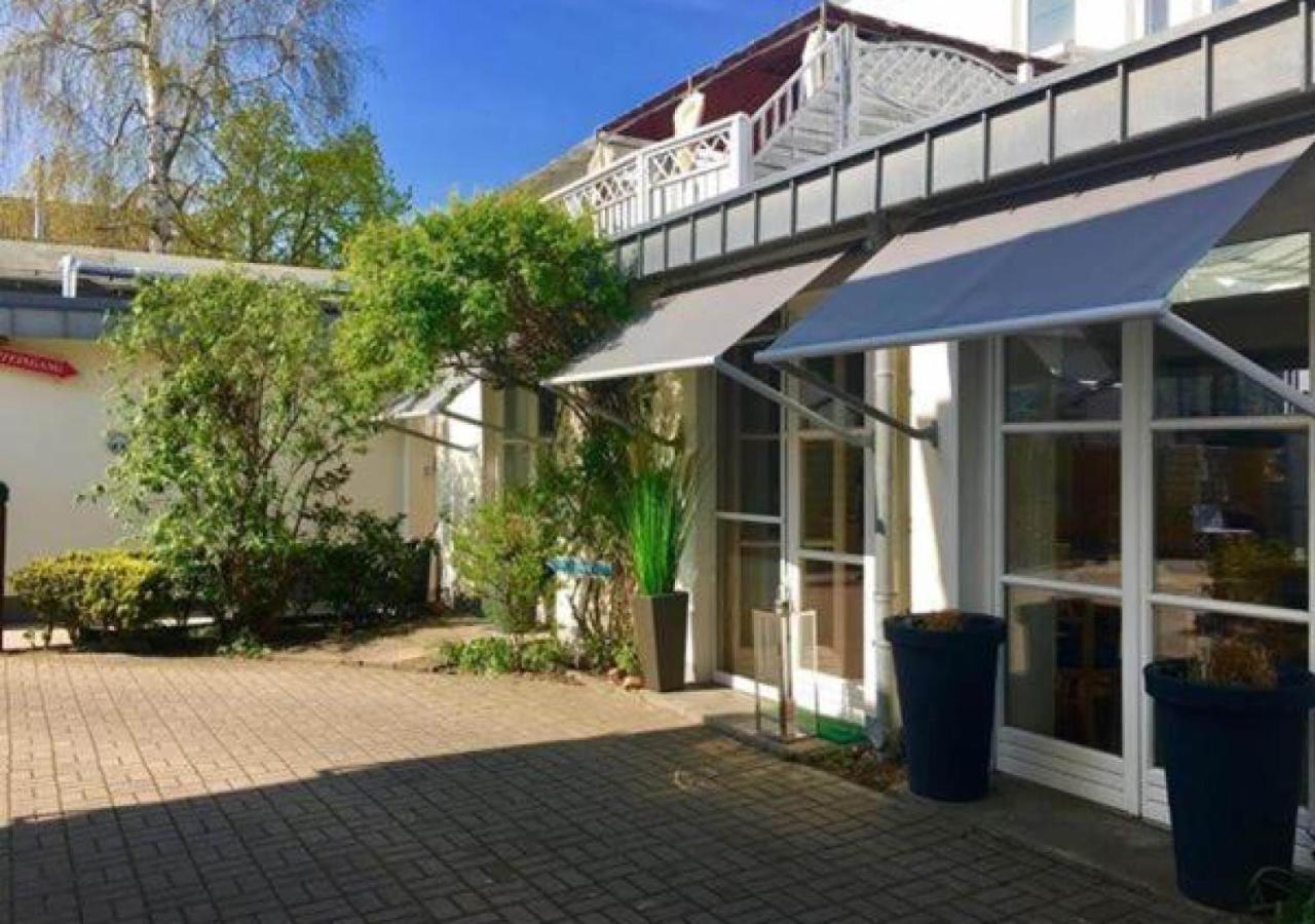 Hotel Zur Traube Ostseebad Kühlungsborn Exterior foto